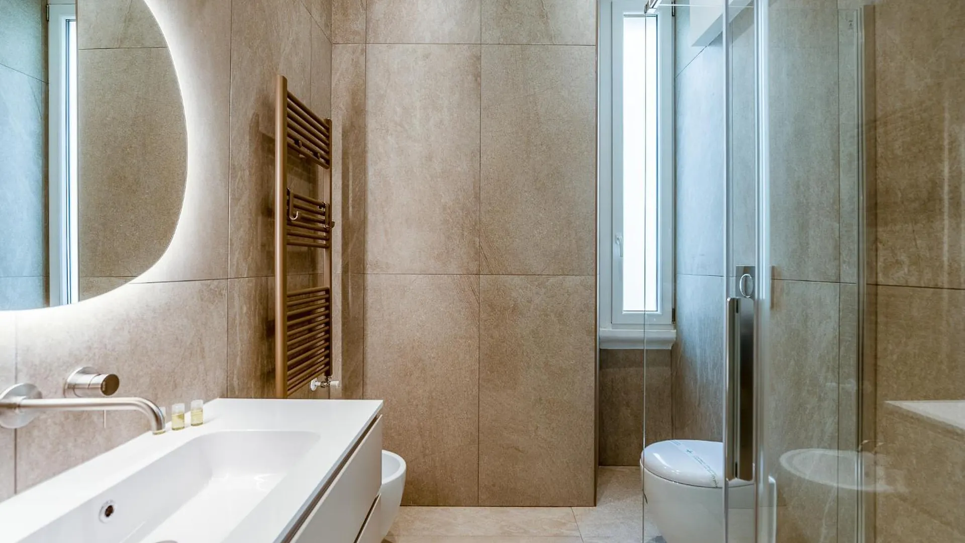 Luxury Apartment - Near Stazione Centrale Μιλάνο